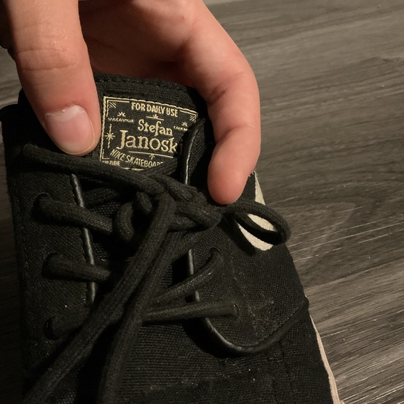 Stefan Janoskis Size 6.5 men’s - Picture 2 of 5